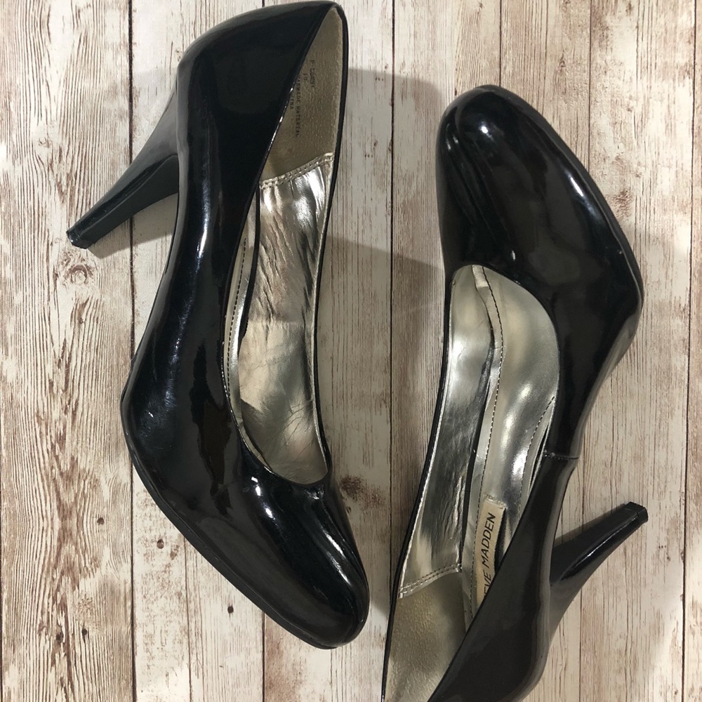 Steve Madden Black Patent Leather Pump Heel sz  10